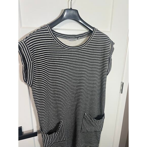 Athleta Ease Up Sweatshirt Dress Short Sleeve Striped Navy SzM Medium Athlesiure - Picture 2 of 9